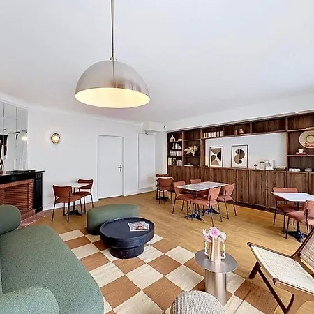 Maison - Boutique Hotel *